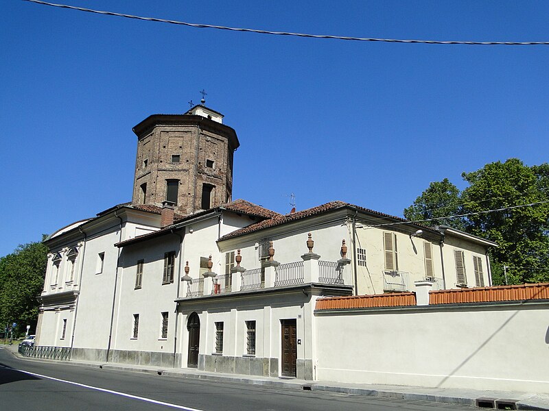 madonna d pilone lato est jpg