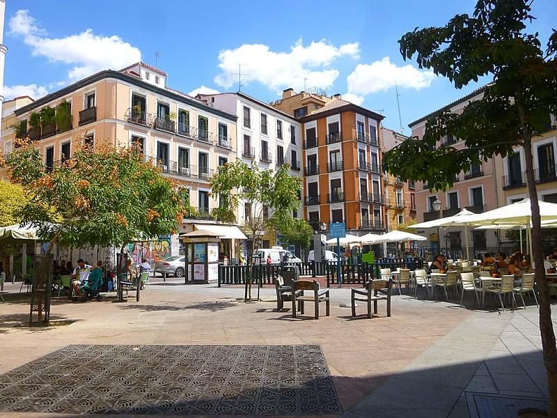 madrid malasana plaza juan pujol 1 1