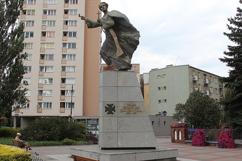 warsaw ignacy skorupka monument 2019 p02